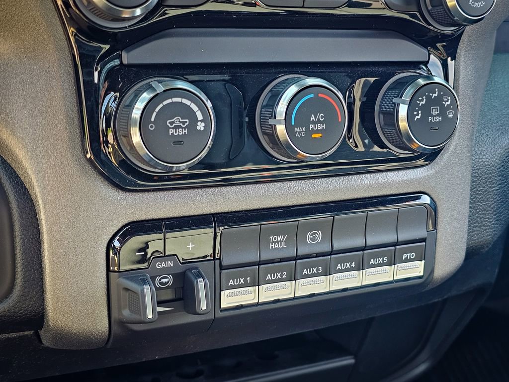 New 2026 RAM 5500 Tradesman image 30