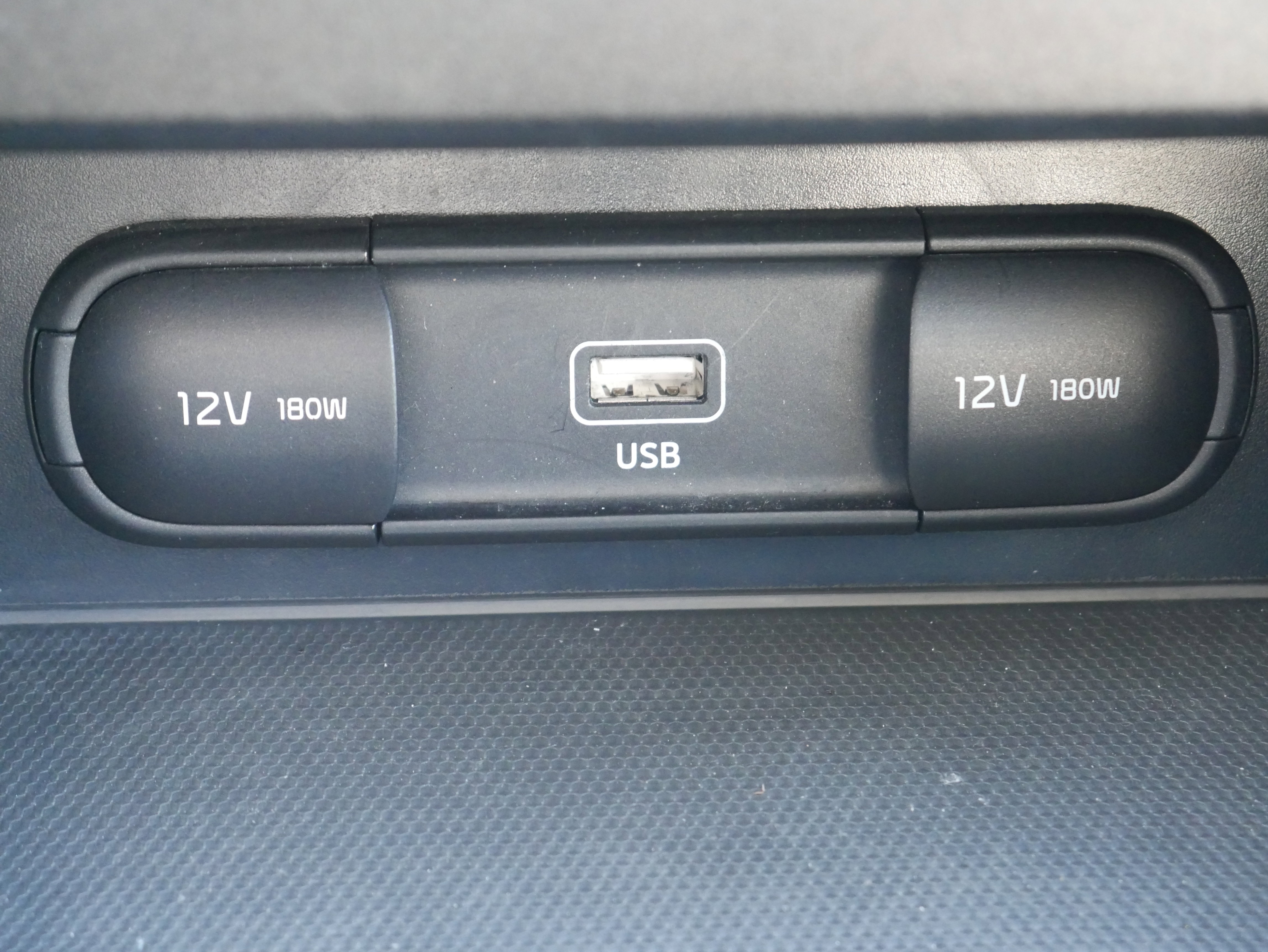 Used 2023 Kia Forte LXS FWD image 19