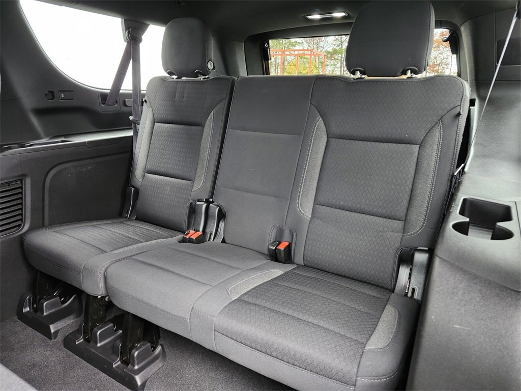 Used 2021 Chevrolet Suburban LS image 15