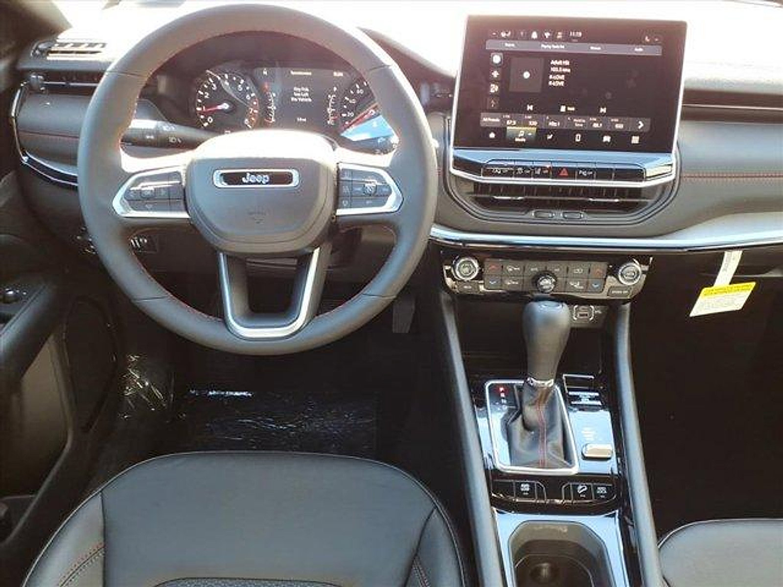 New 2026 Jeep Compass Trailhawk image 11