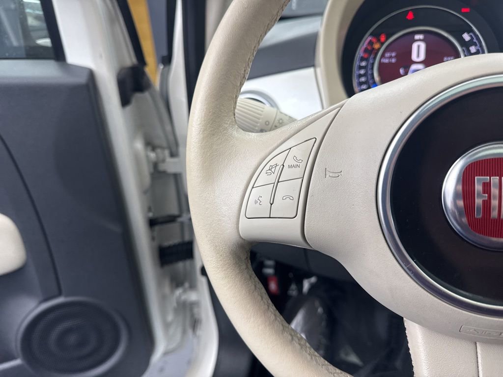 Used 2016 FIAT 500 Lounge image 23