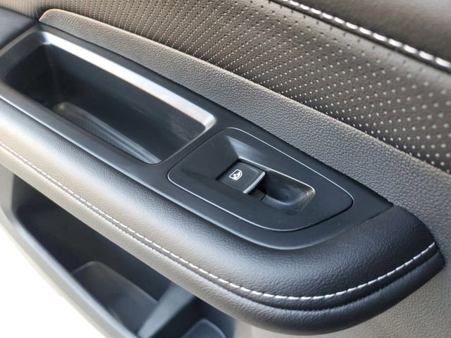 Certified 2026 Volkswagen Atlas Cross Sport SEL R-Line image 14