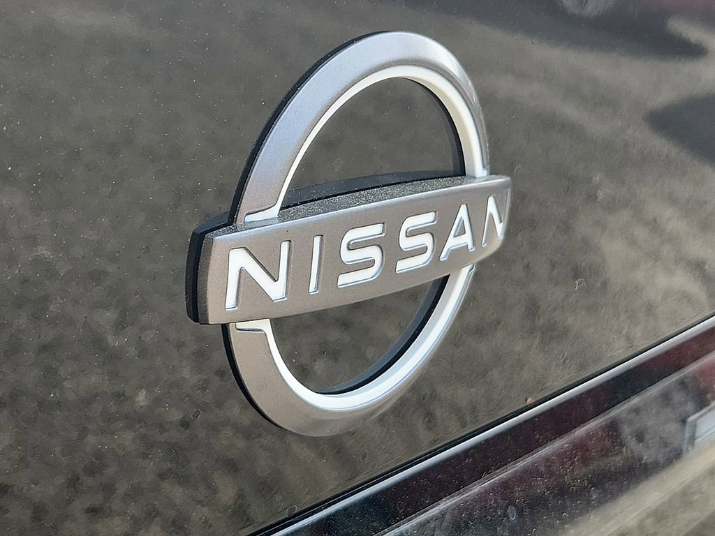 New 2026 Nissan Sentra SR FWD image 11