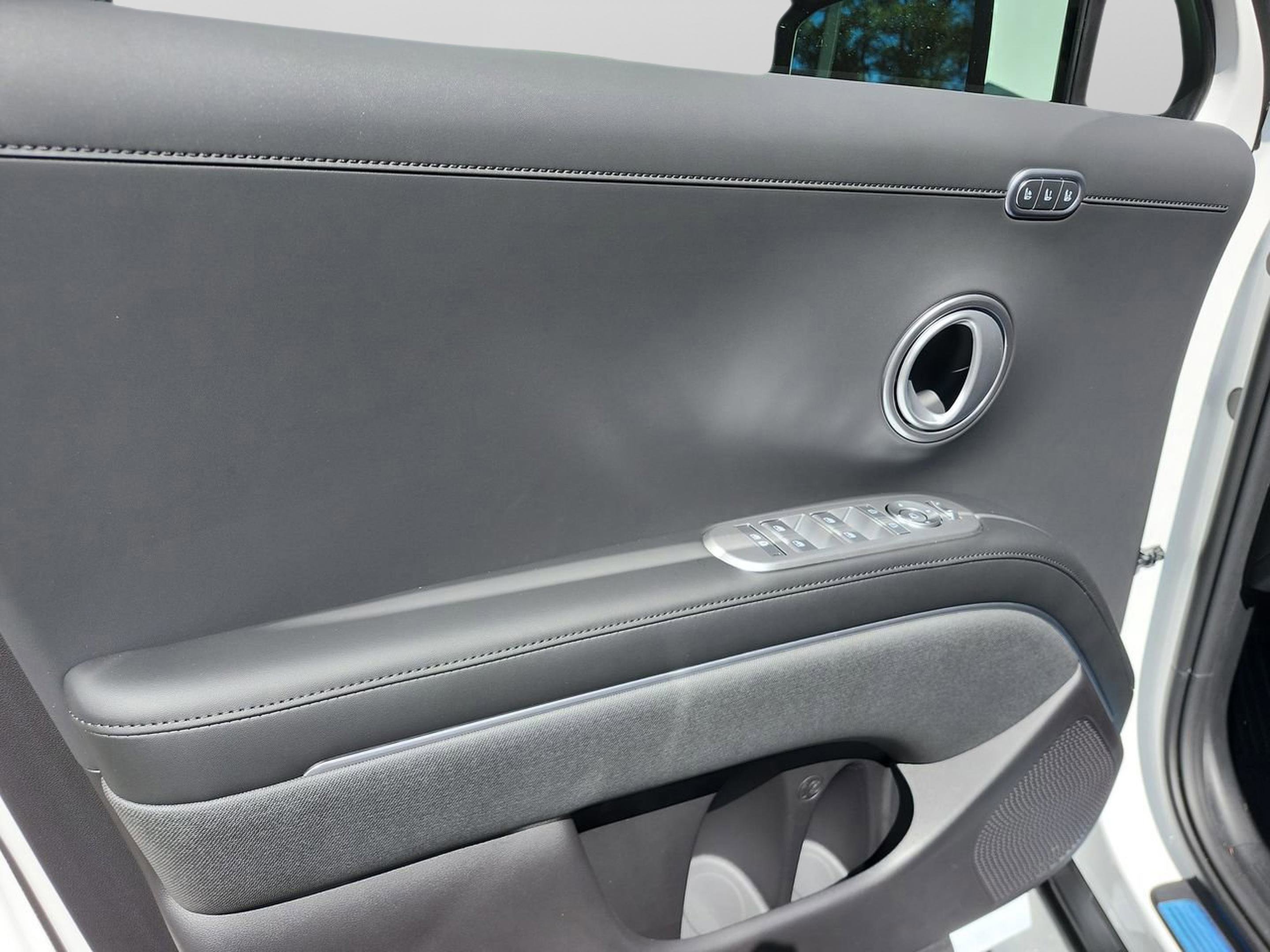New 2026 Hyundai Palisade Calligraphy FWD image 16