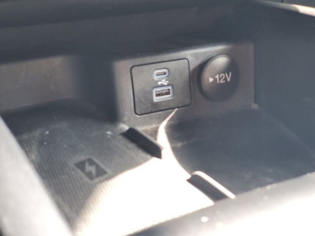 Used 2023 Ford Escape Platinum image 21