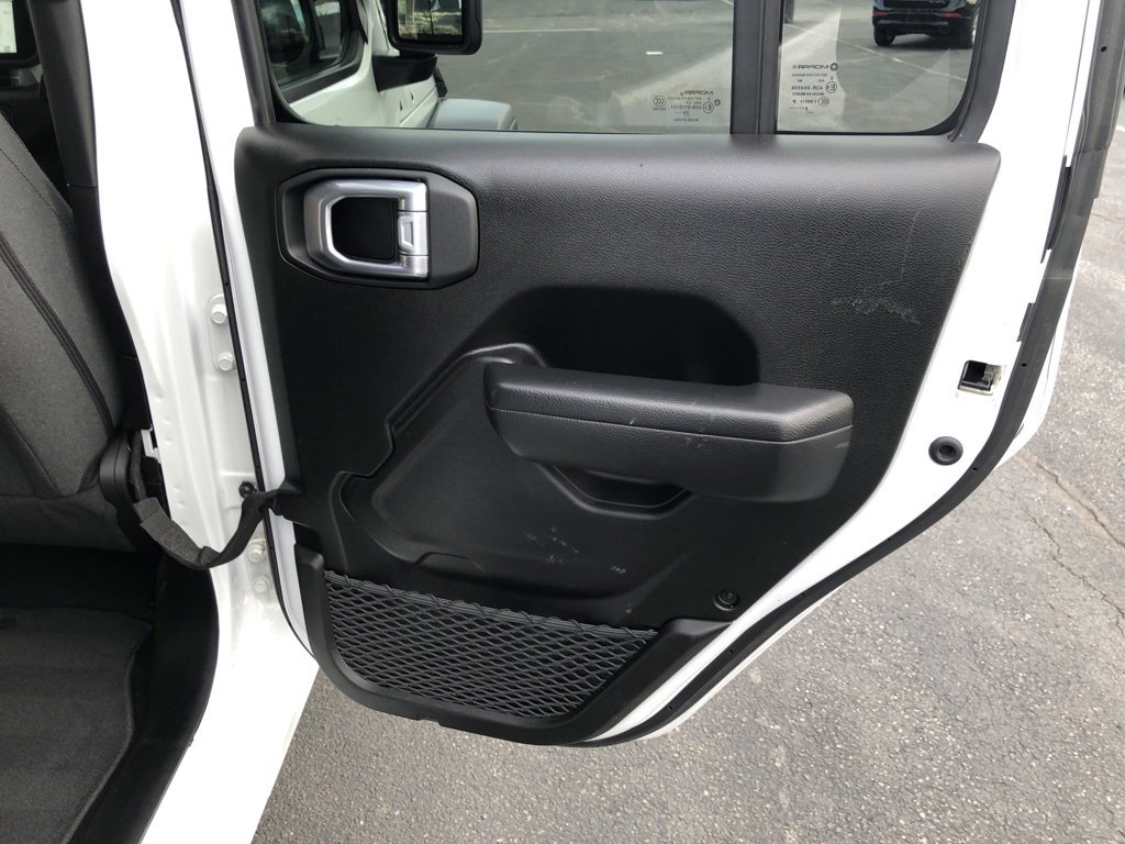 Used 2024 Jeep Wrangler Sport S image 42