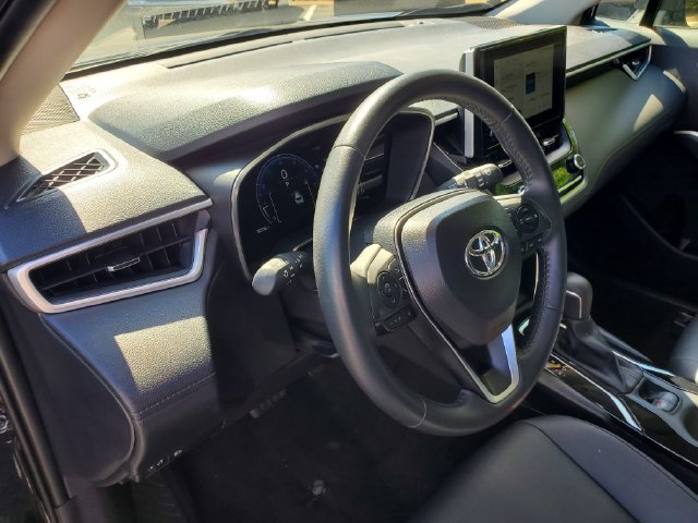 Certified 2025 Toyota Corolla Cross XLE AWD/4WD image 19