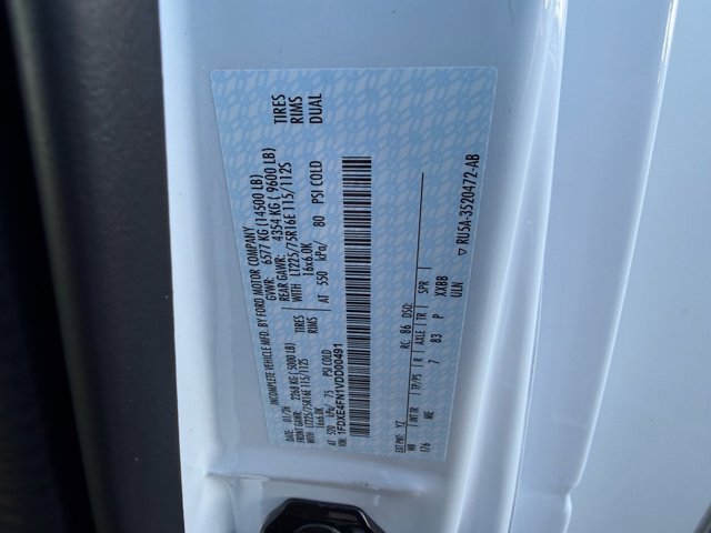 New 2027 Ford E-450 and Econoline 450 Super Duty w/ Interior Upgrade Package image 10