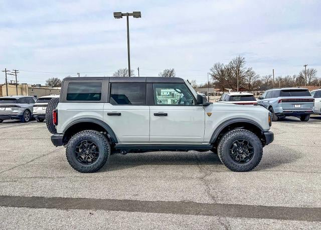 New 2026 Ford Bronco Badlands AWD/4WD image 8