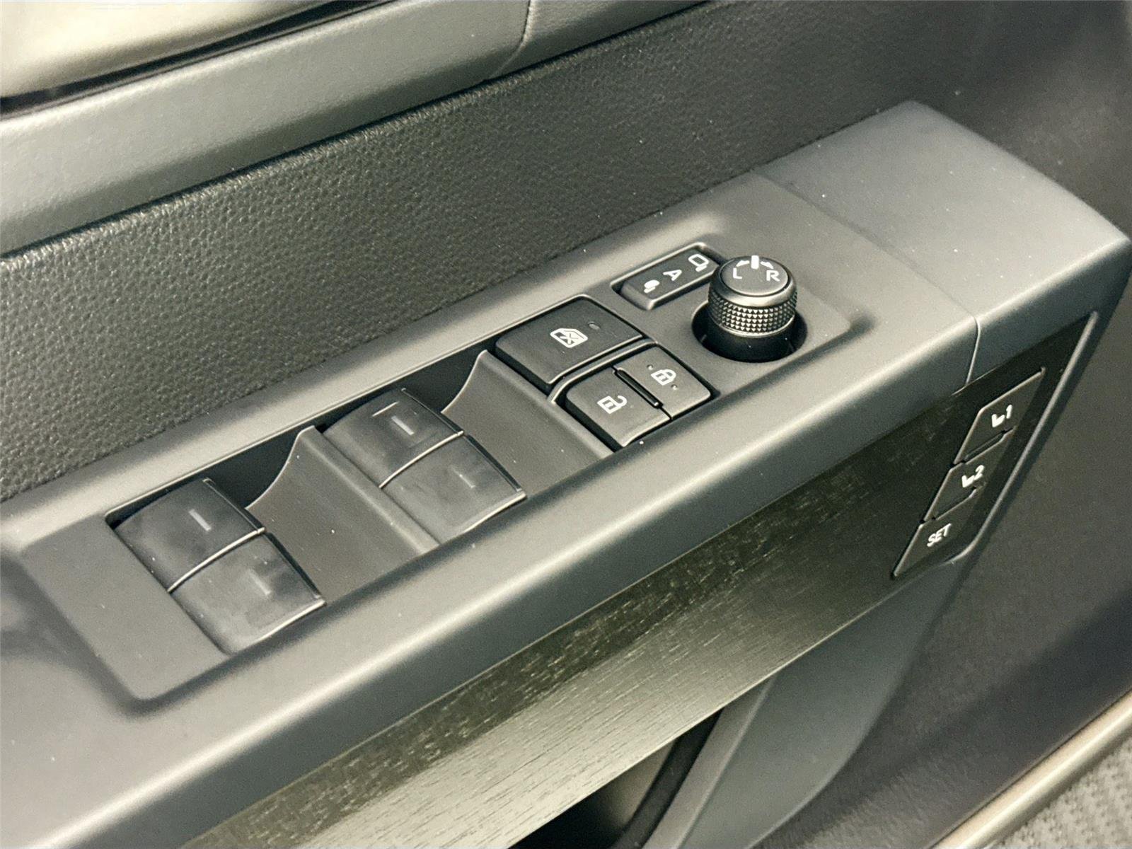 New 2026 Toyota Tundra Capstone AWD/4WD image 30