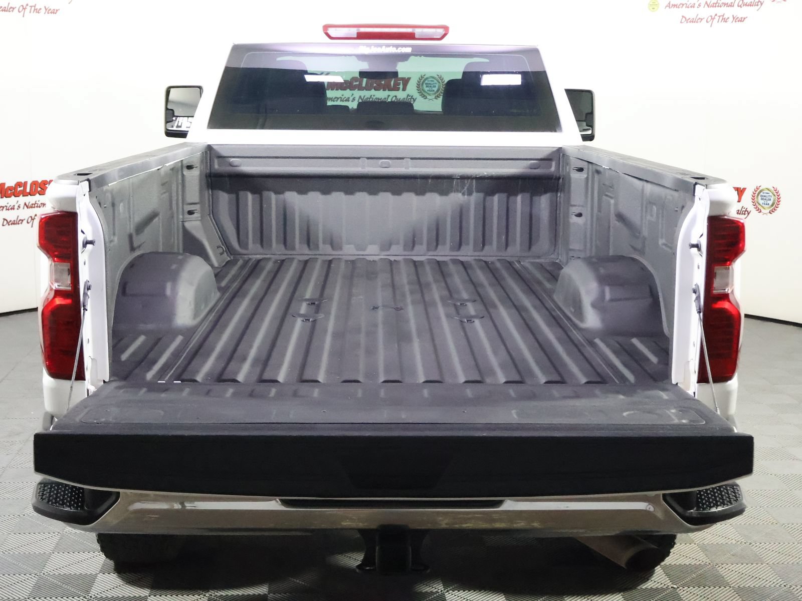 Used 2024 Chevrolet Silverado 2500 W/T AWD/4WD image 11