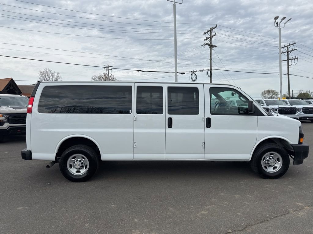Used 2024 Chevrolet Express 3500 LS image 6