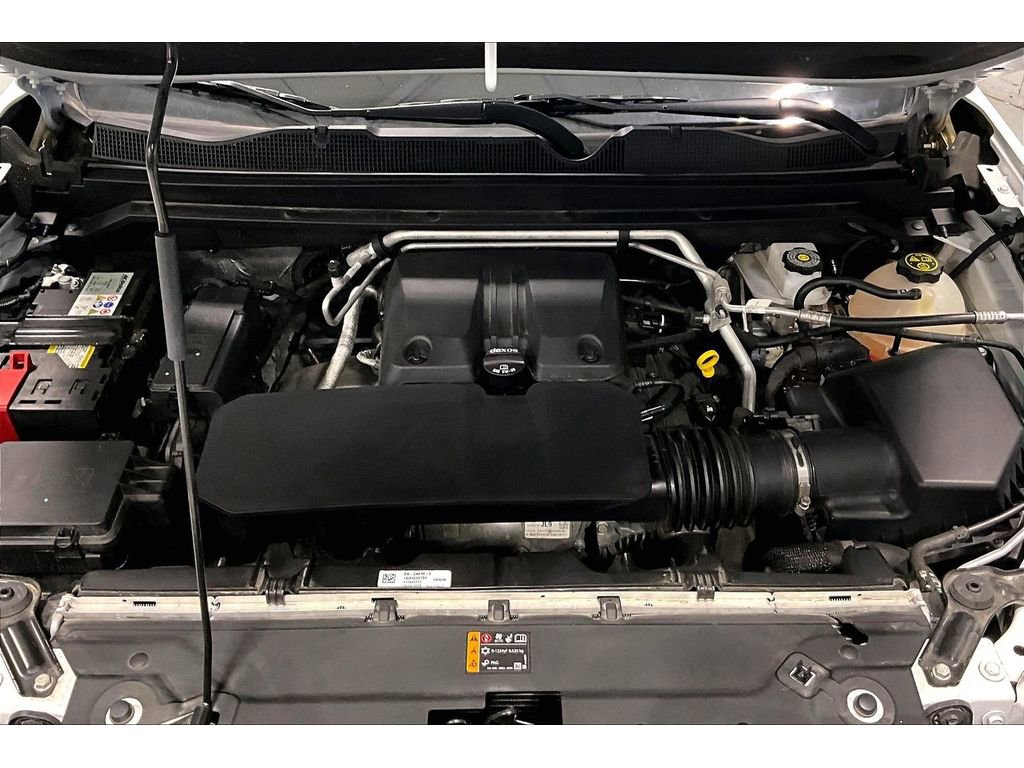 Used 2023 GMC Canyon AT4 w/ Canyon Safety Plus Package AWD/4WD image 12