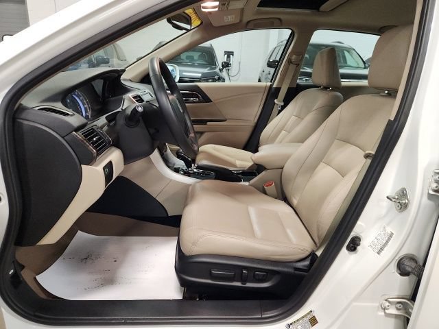 Used 2016 Honda Accord EX-L image 12