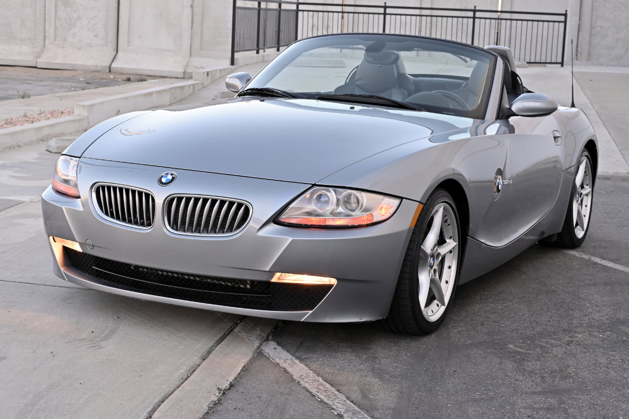 Used 2006 BMW Z4 3.0si RWD image 17