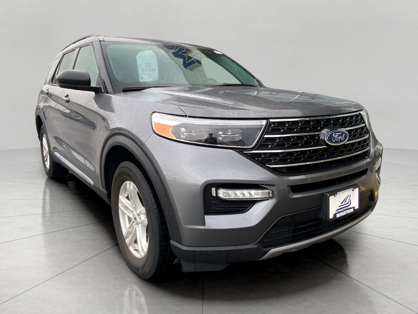 Certified 2023 Ford Explorer XLT w/ Equipment Group 202A AWD/4WD image 1