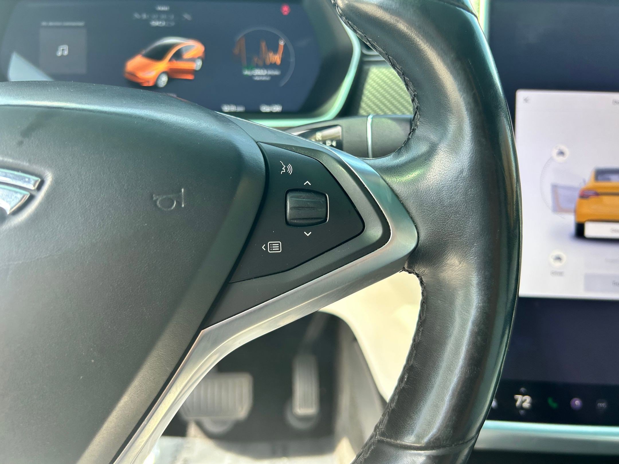 Used 2017 Tesla Model X 75D image 14