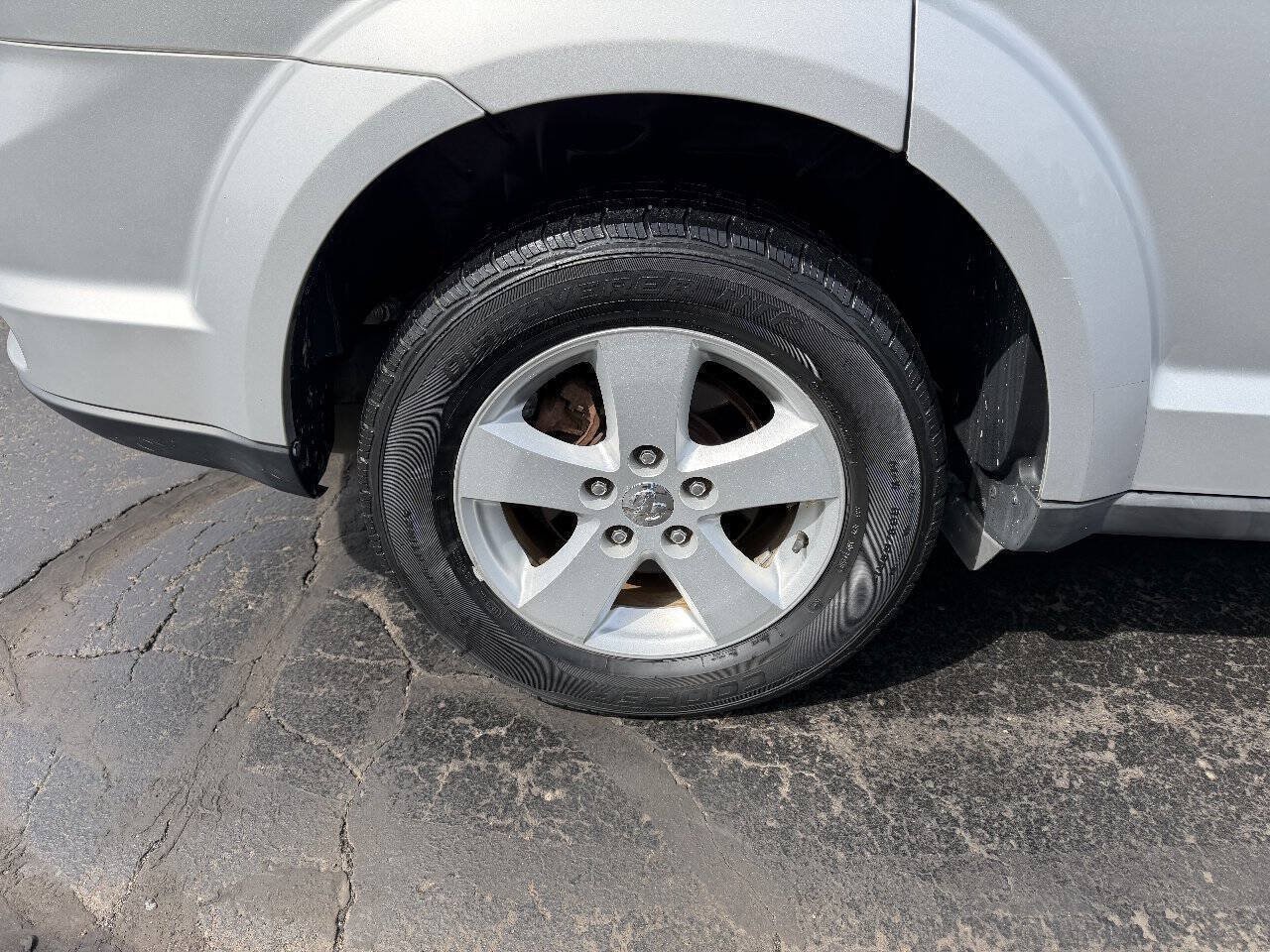 Used 2012 Dodge Journey SXT w/ Popular Equipment Group FWD image 10