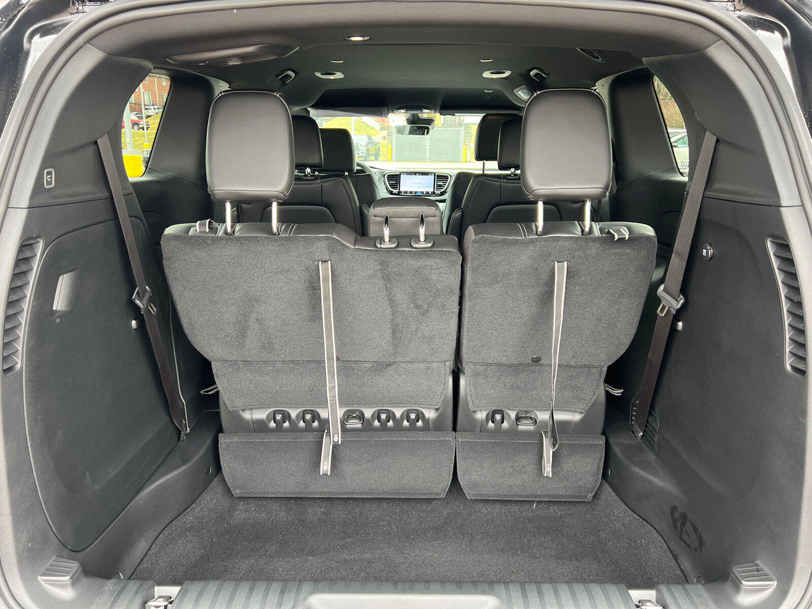 New 2026 Chrysler Voyager LX image 8