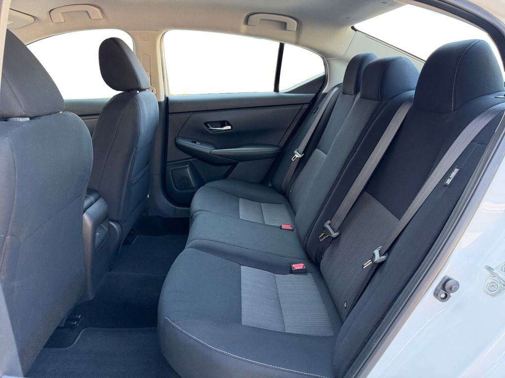 Used 2023 Nissan Sentra SV FWD image 19