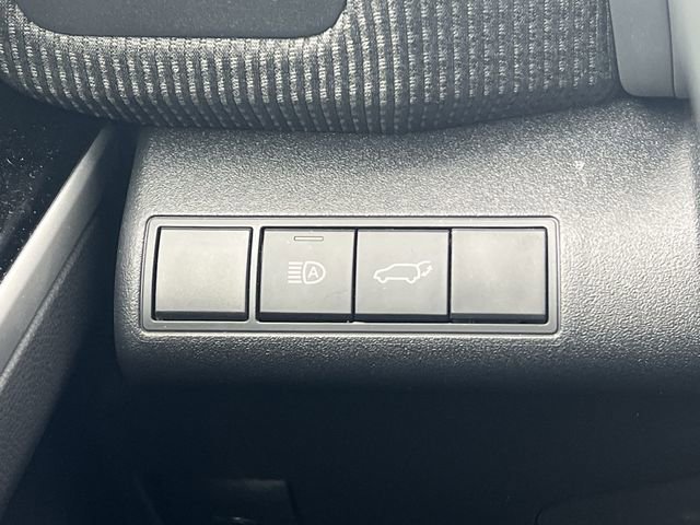 Certified 2025 Subaru Solterra AWD/4WD image 27