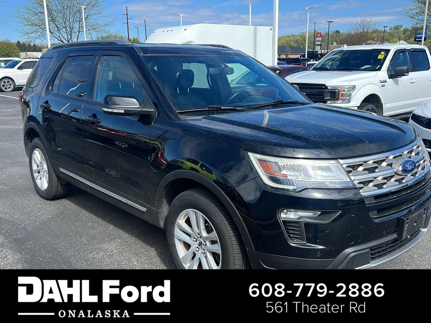 Used 2018 Ford Explorer XLT w/ Equipment Group 202A AWD/4WD image 1