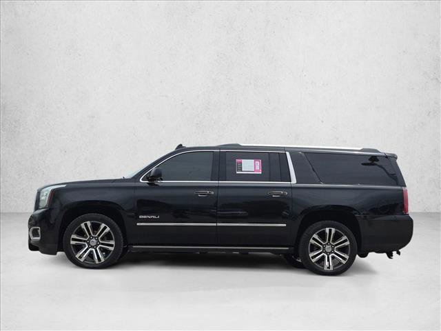 Used 2019 GMC Yukon XL Denali w/ Denali Ultimate Package AWD/4WD image 8