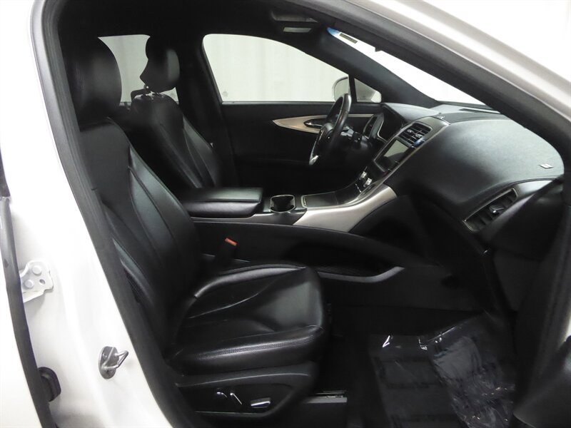 Used 2019 Lincoln Nautilus FWD image 22