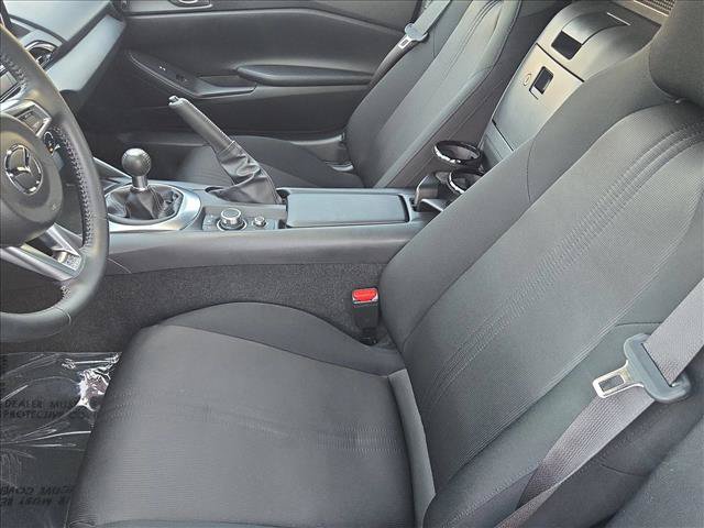 Used 2022 MAZDA MX-5 Miata Sport RWD image 15