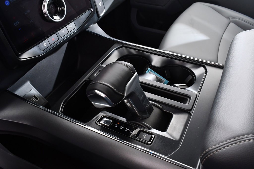 New 2025 Ford F150 Lightning Flash image 34