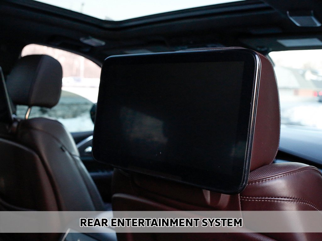 Used 2021 Cadillac Escalade Premium Luxury Platinum image 4