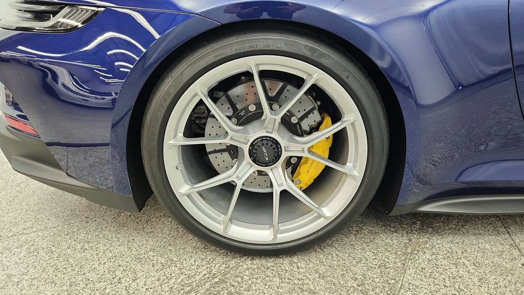 Used 2024 Porsche 911 GT3 RWD image 26