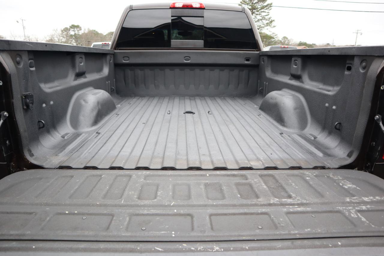 Used 2019 Chevrolet Silverado 2500 LTZ w/ Duramax Plus Package image 9