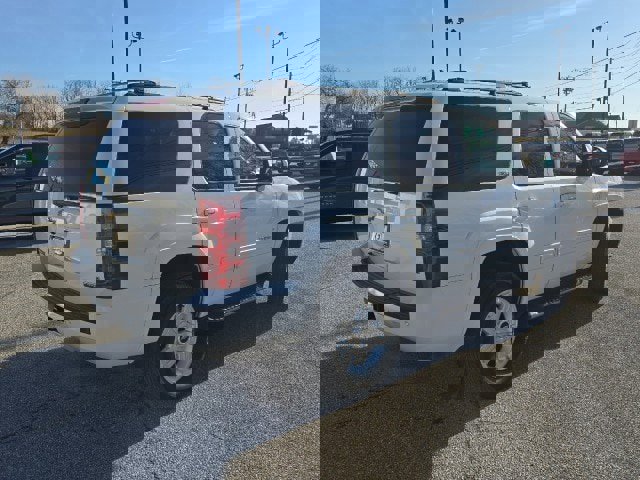 Used 2009 Chevrolet Tahoe LT image 10