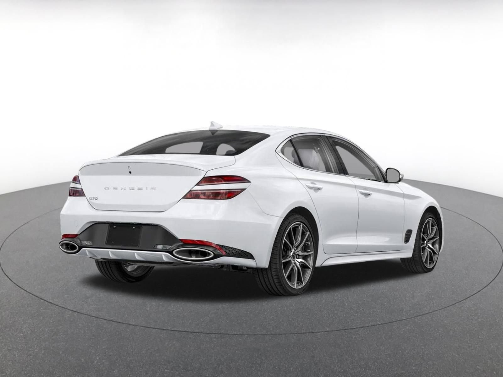 Used 2026 Genesis G70 2.5T RWD image 2