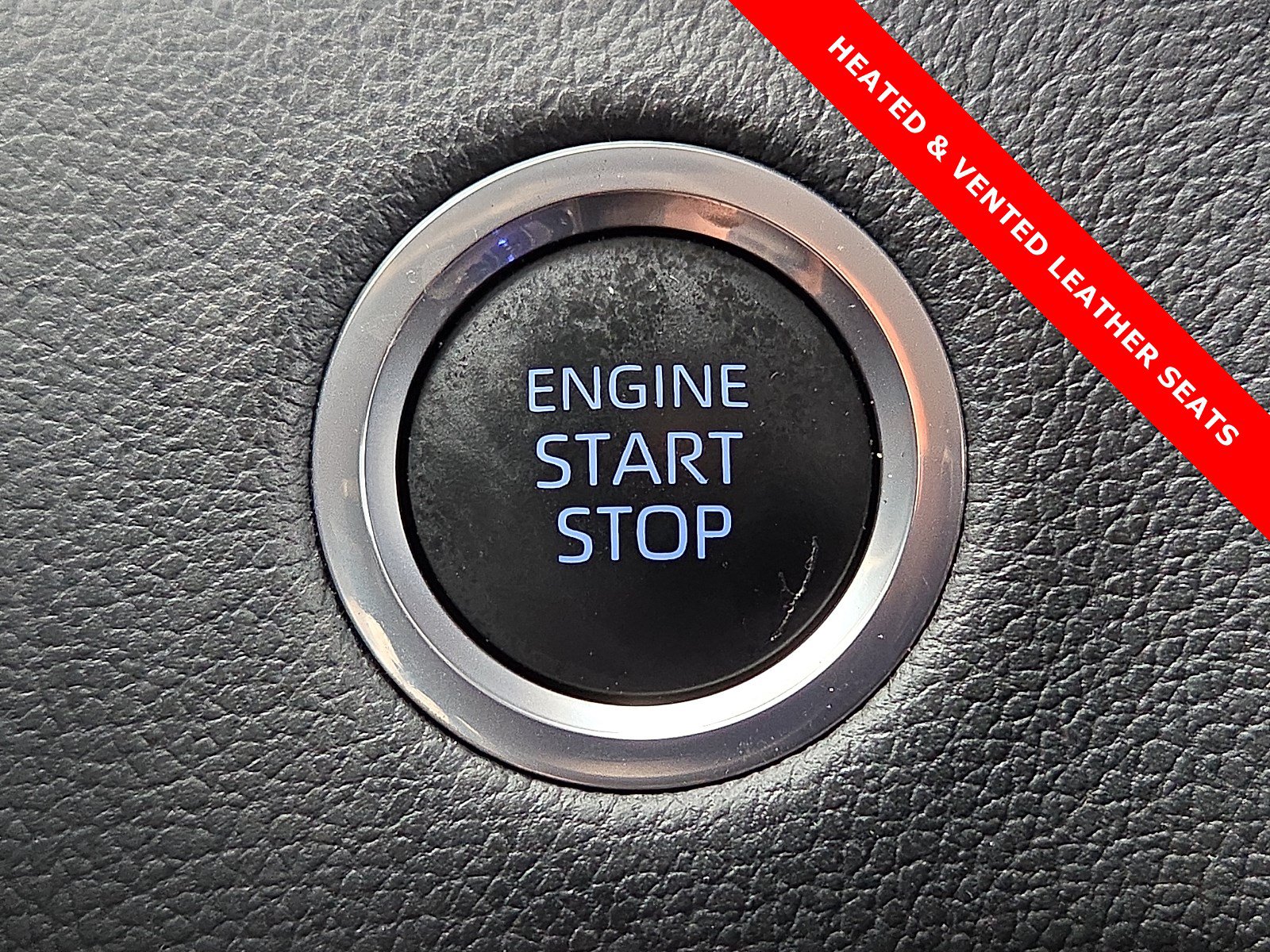 Used 2024 Toyota Tundra Limited AWD/4WD image 20