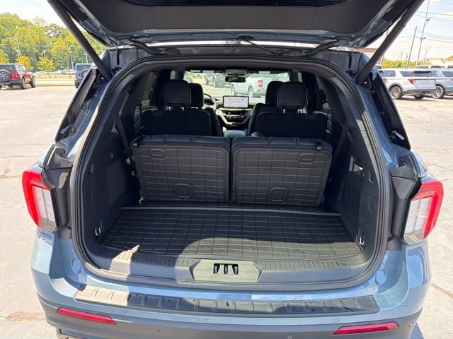 Used 2025 Ford Explorer ST w/ Sun And Sound Package AWD/4WD image 11