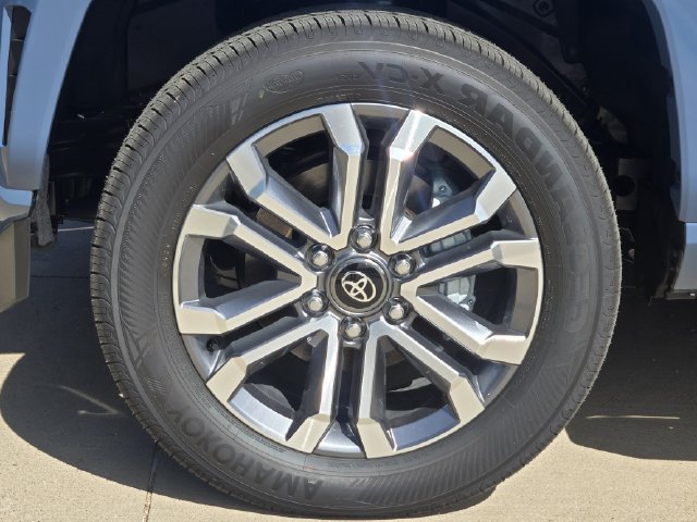 New 2026 Toyota 4Runner Limited AWD/4WD image 11