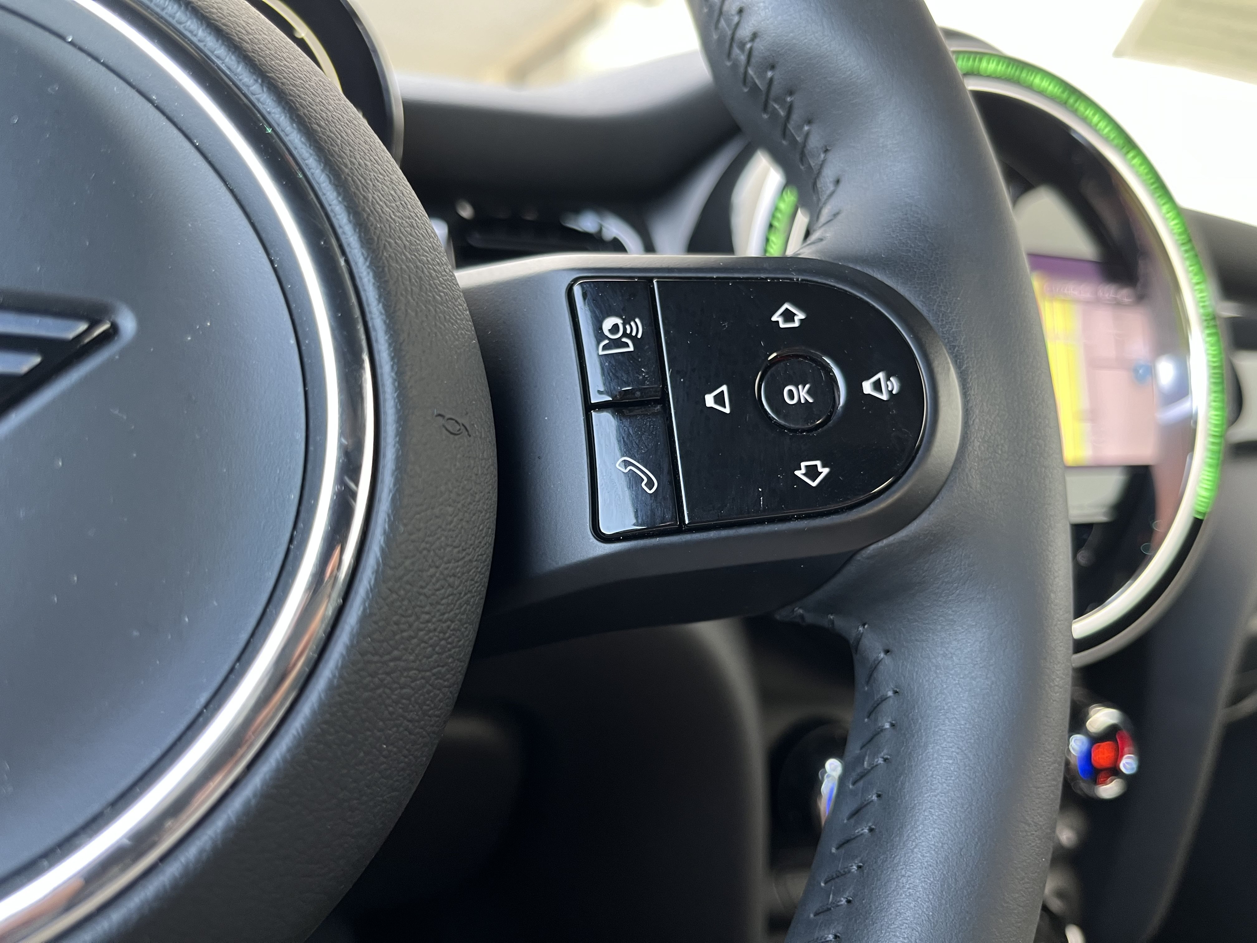 Used 2024 MINI Cooper Convertible FWD image 23