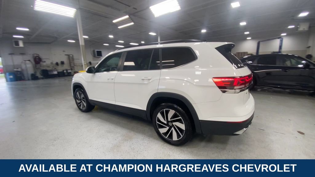 Used 2024 Volkswagen Atlas SE AWD/4WD image 7