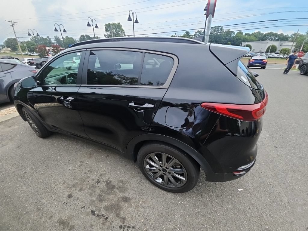 Certified 2022 Kia Sportage Nightfall Edition w/ Nighfall AWD Premium Package image 6