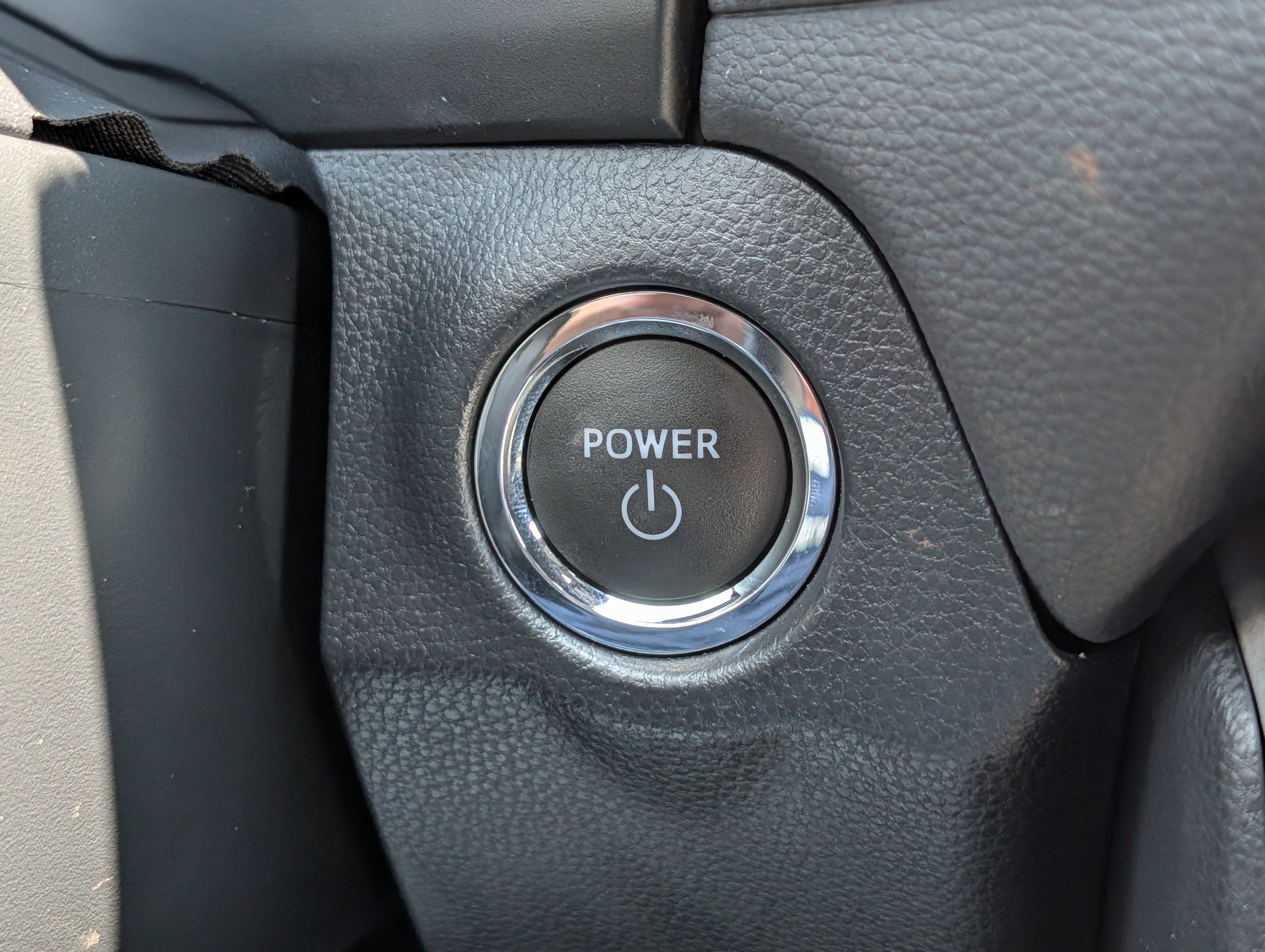 Used 2023 Toyota RAV4 XSE AWD/4WD image 29