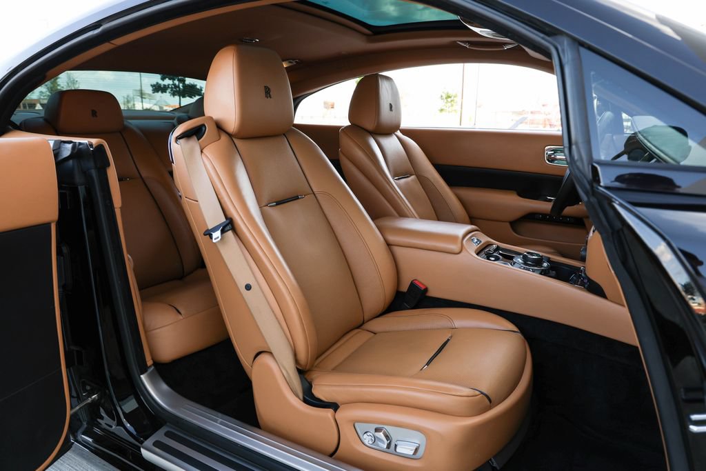 Used 2020 Rolls-Royce Wraith RWD image 25