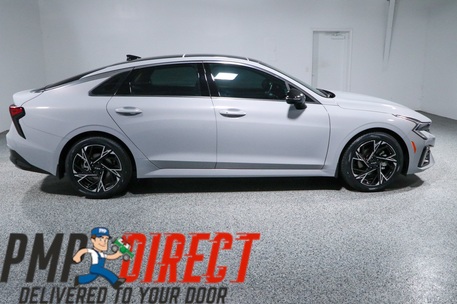 Used 2025 Kia K5 GT-Line w/ GT-Line Premium Package FWD image 6