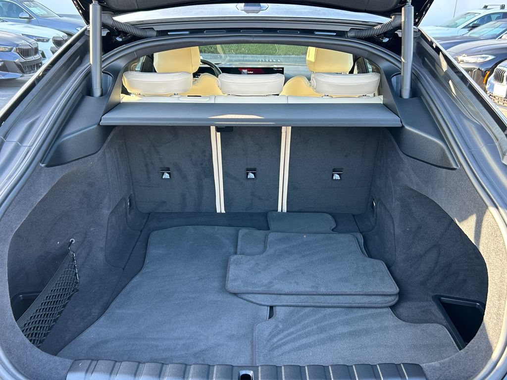 Used 2024 BMW i4 eDrive35 w/ Premium Package RWD image 35