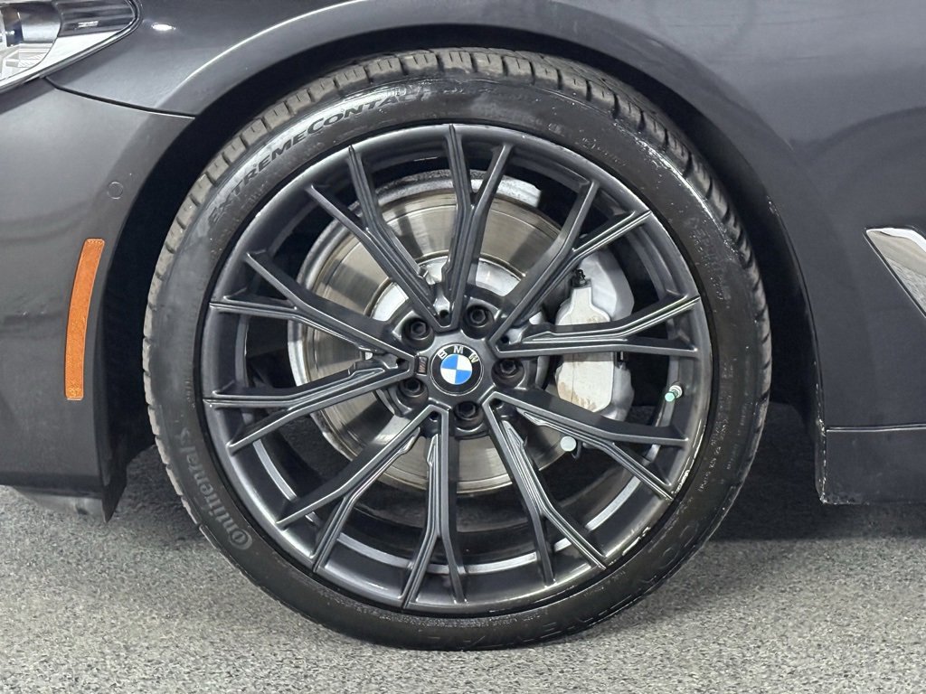 Used 2017 BMW 540i xDrive image 16