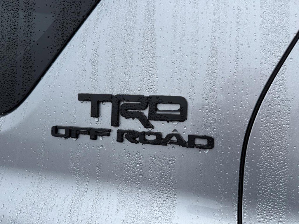 Certified 2025 Toyota 4Runner TRD Off-Road image 10