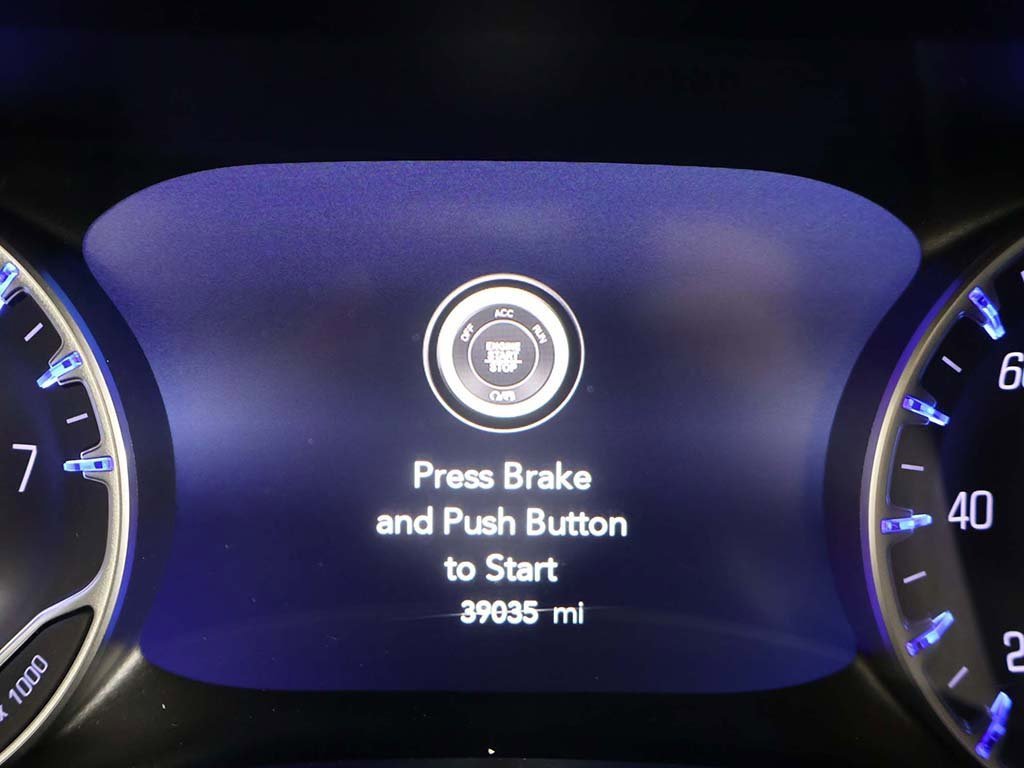 Used 2024 Chrysler Pacifica Touring-L image 36