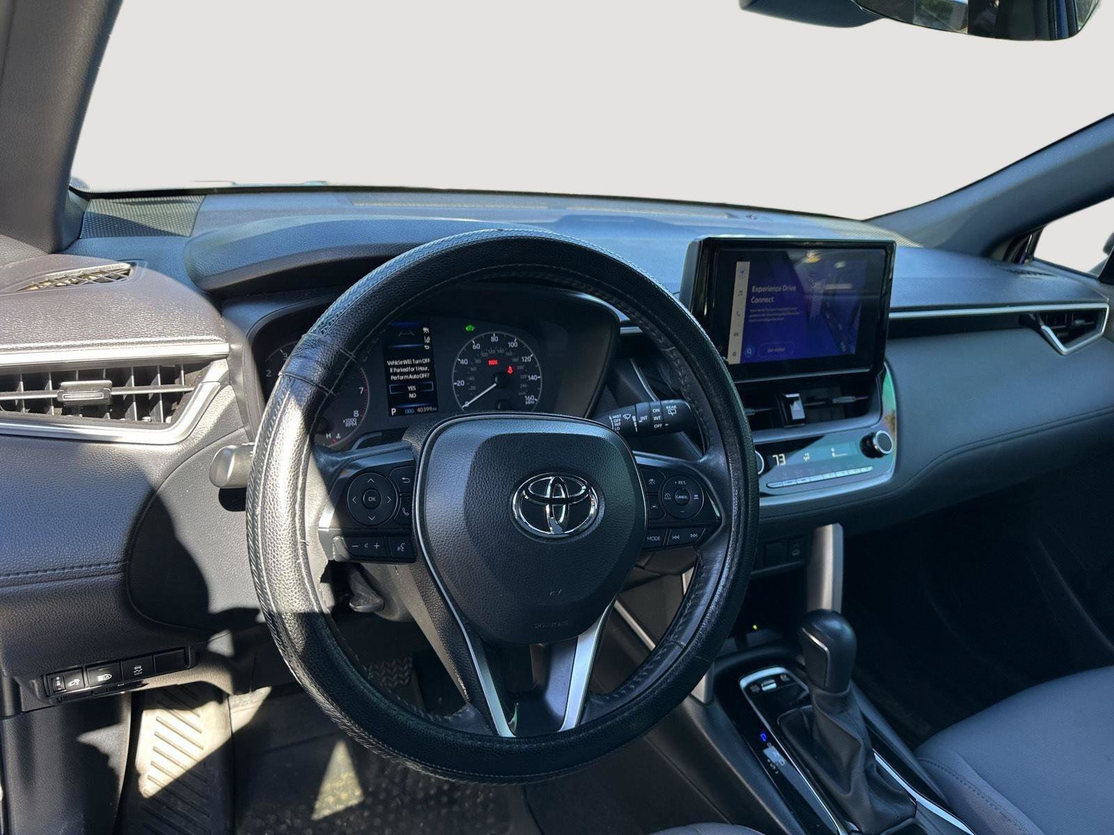 Used 2024 Toyota Corolla Cross AWD Hybrid image 10