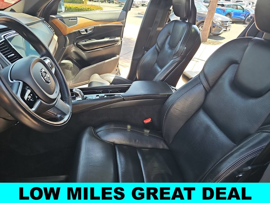 Used 2018 Volvo XC90 T8 Inscription w/ Convenience Package AWD/4WD image 16